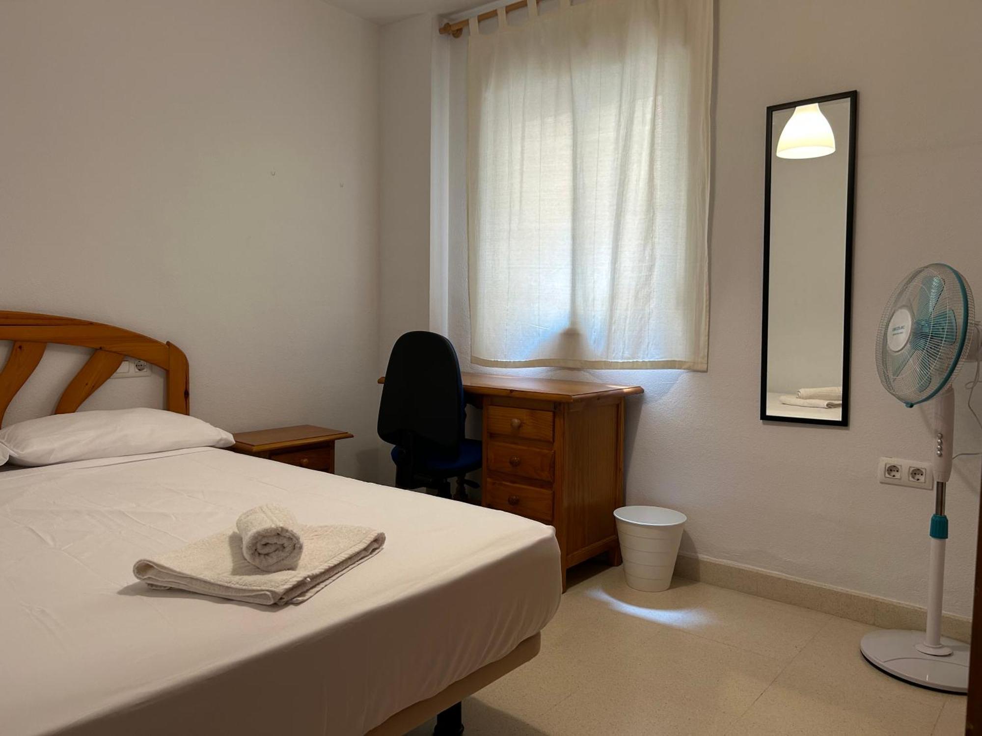 Garden Teatinos, Apartamento Con Piscina Y Ac マラガ エクステリア 写真